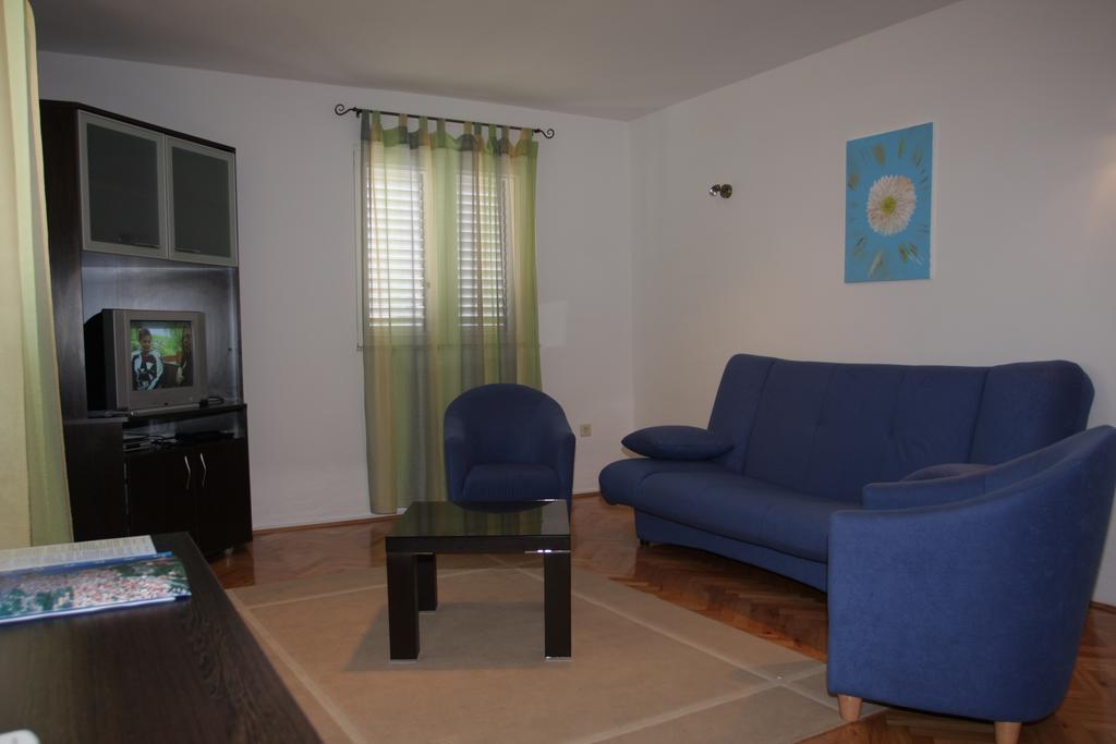 Apartments Ante Makarska Phòng bức ảnh